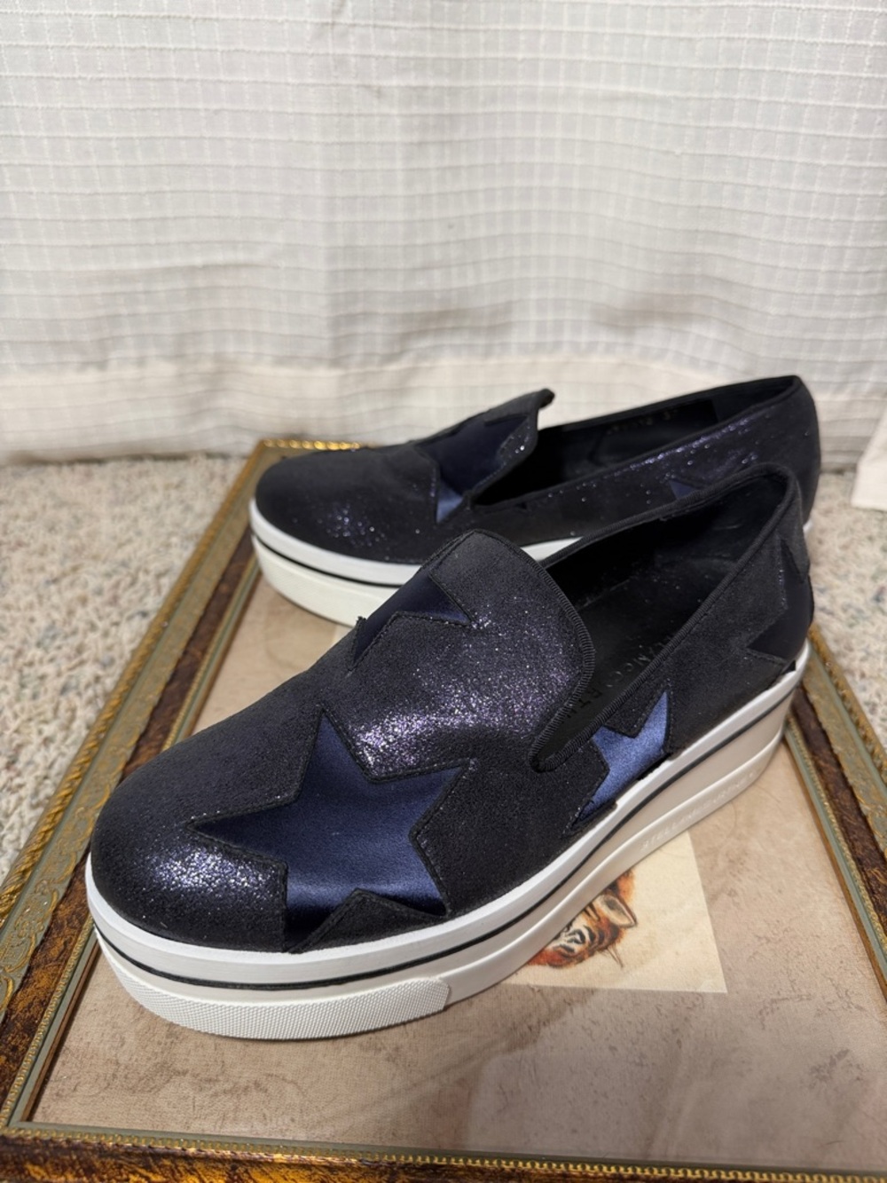 Stella McCartney Metallic Faux Leather Elyse
Star Slip On Sneakers Shoes 37 Binx